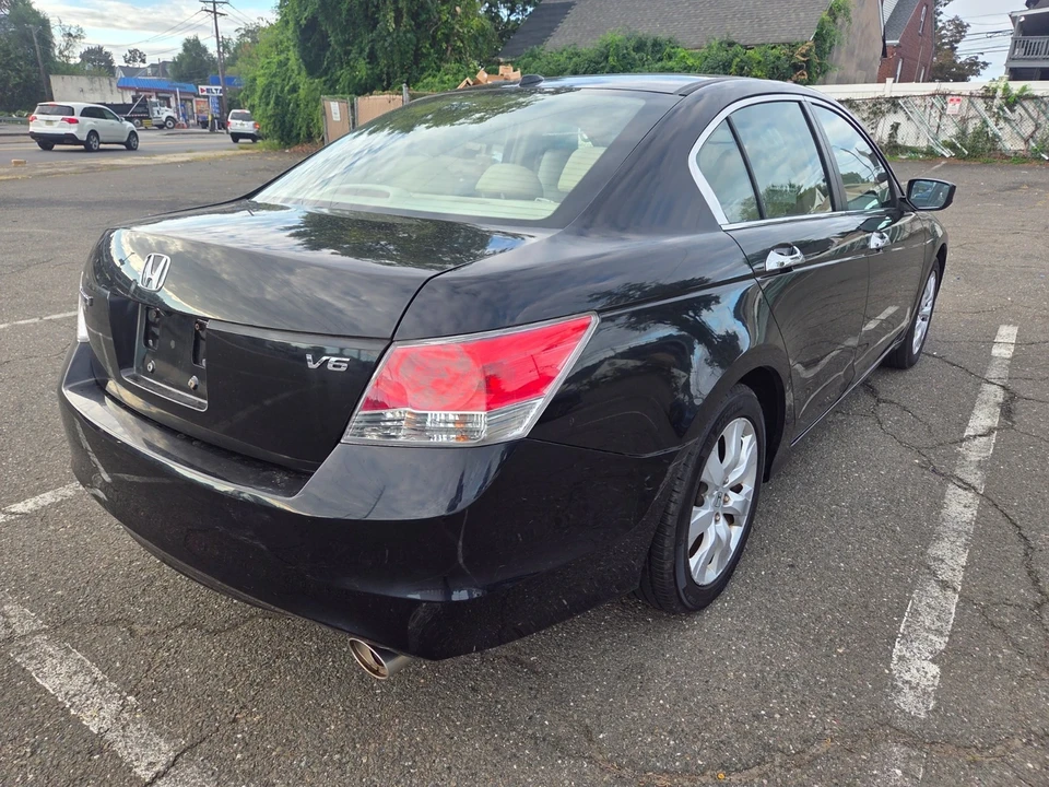 2008 Honda Accord 8th Gen - Image 6 of 21