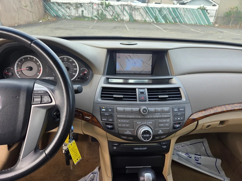 2008 Honda Accord 8th Gen - Image 11 of 21