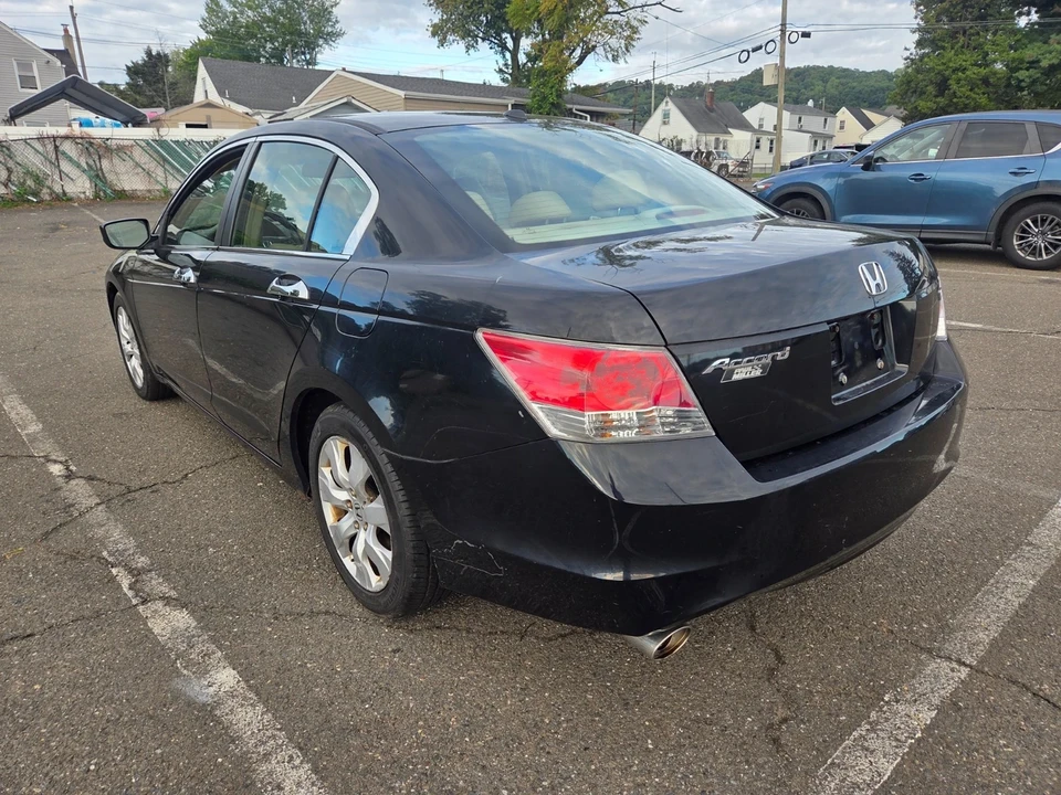 2008 Honda Accord 8th Gen - Image 4 of 21
