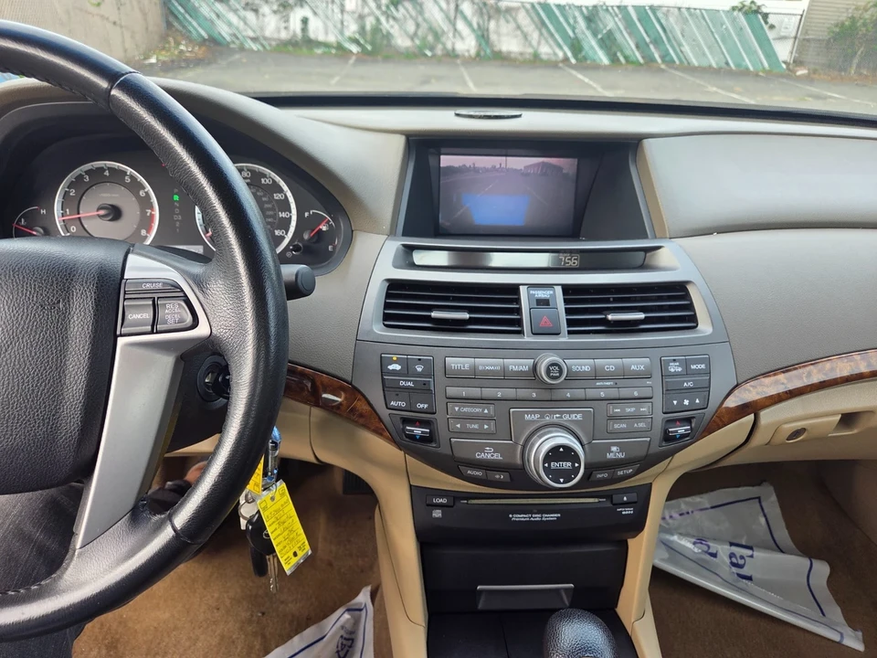 2008 Honda Accord 8th Gen - Image 12 of 21
