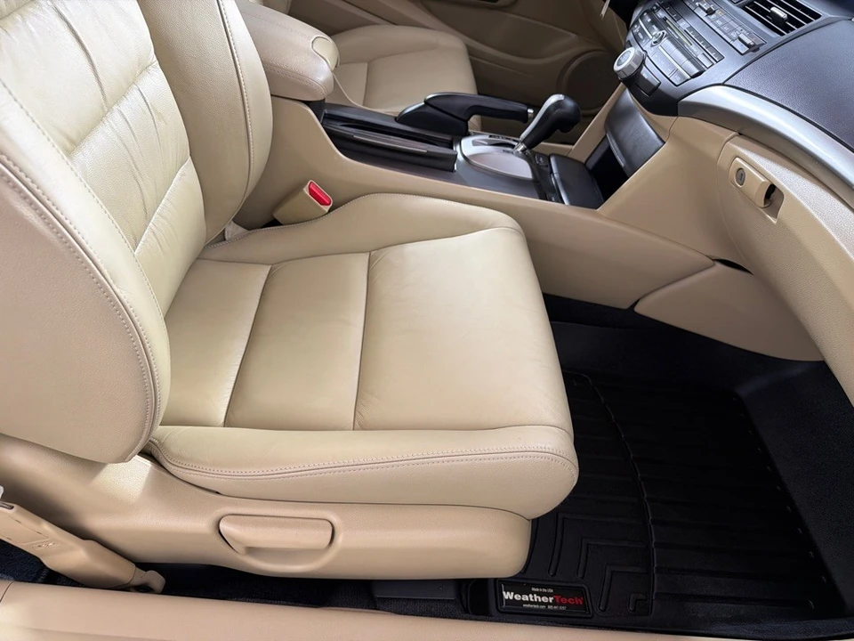 2008 Honda Accord 8th Gen - Image 17 of 19