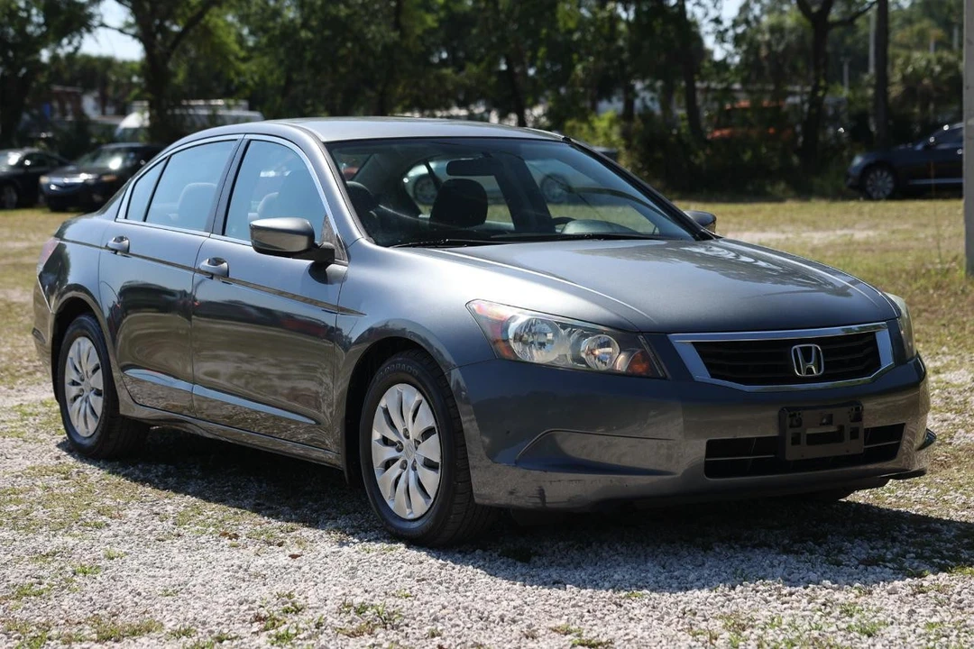 2008 Honda Accord 8th Gen - Image 15 of 21