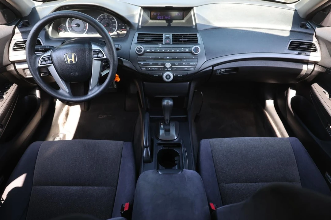 2008 Honda Accord 8th Gen - Image 2 of 21