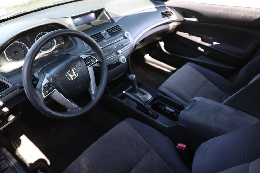 2008 Honda Accord 8th Gen - Image 4 of 21