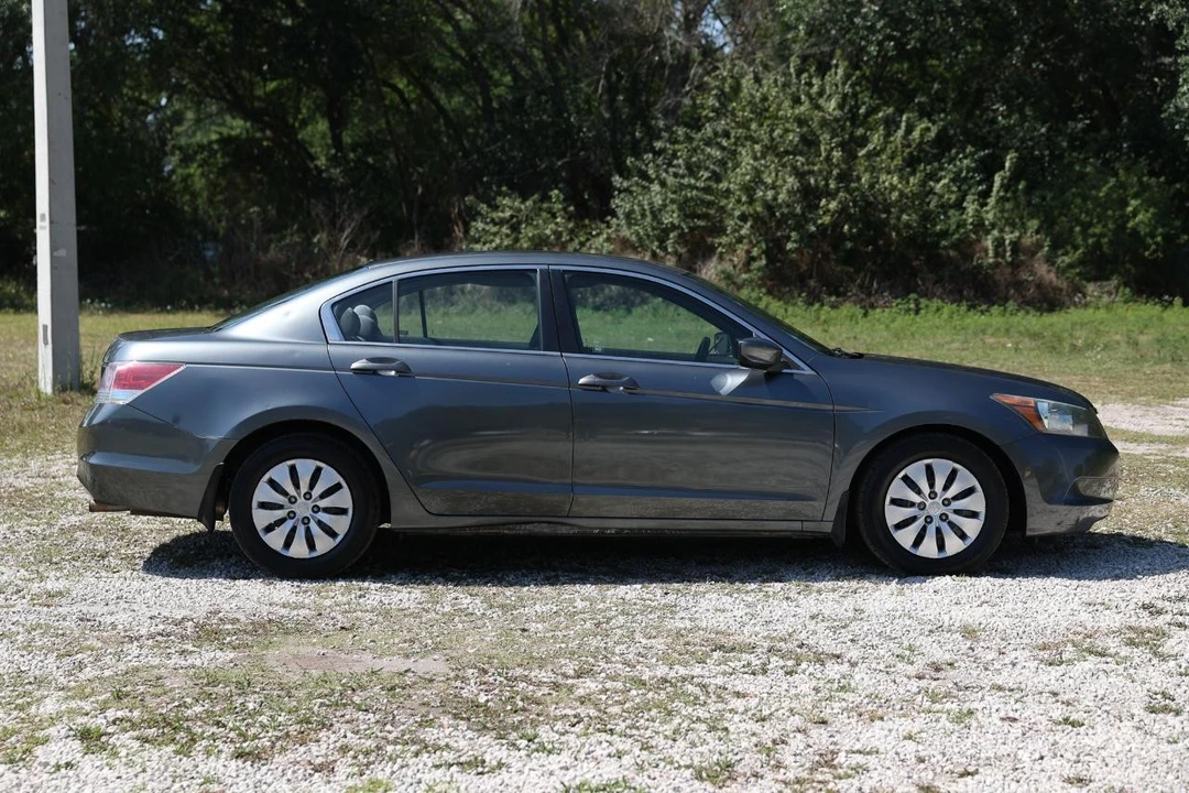 2008 Honda Accord 8th Gen - Image 13 of 21