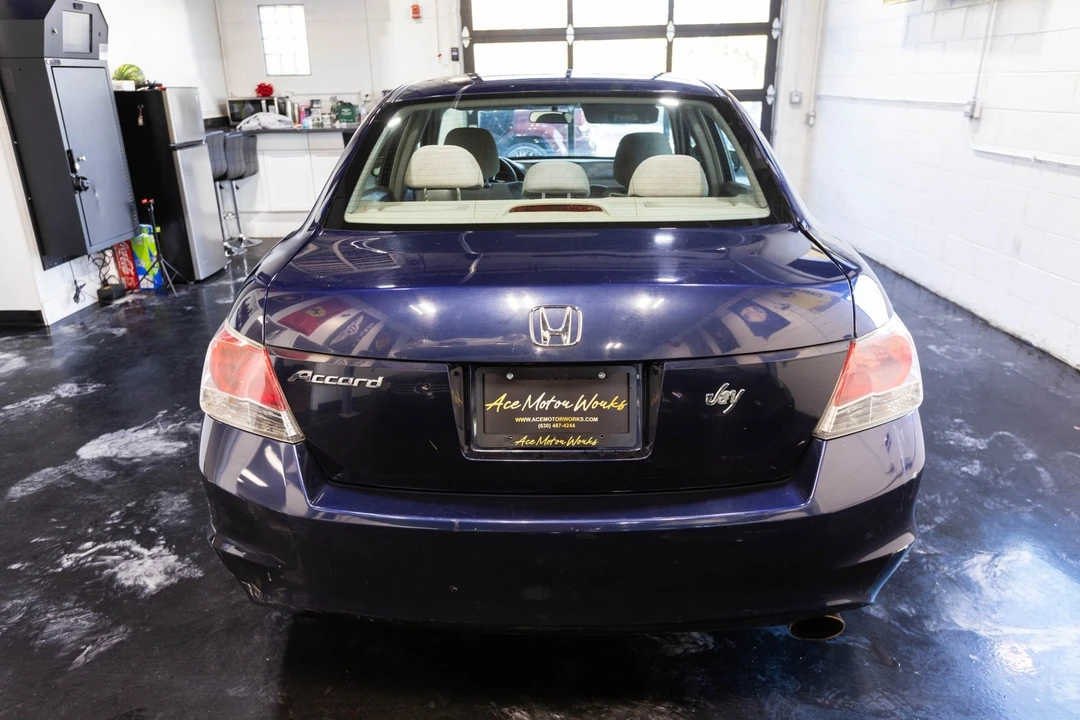 2008 Honda Accord 8th Gen - Image 10 of 12