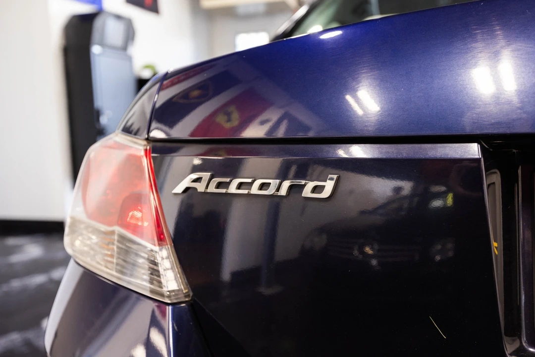2008 Honda Accord 8th Gen - Image 11 of 12