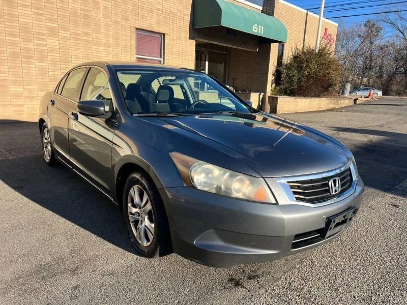 2008 Honda Accord 8th Gen - Image 3 of 11