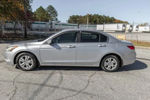2008 Honda Accord 8th Gen - Image 7 of 21