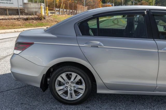 2008 Honda Accord 8th Gen - Image 12 of 21