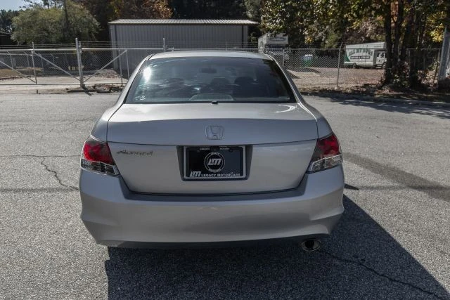 2008 Honda Accord 8th Gen - Image 16 of 21