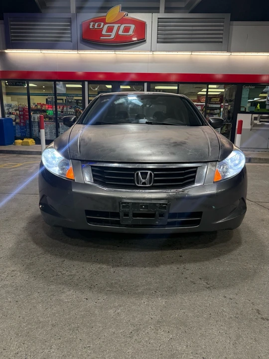 2008 Honda Accord 8th Gen - Image 2 of 15