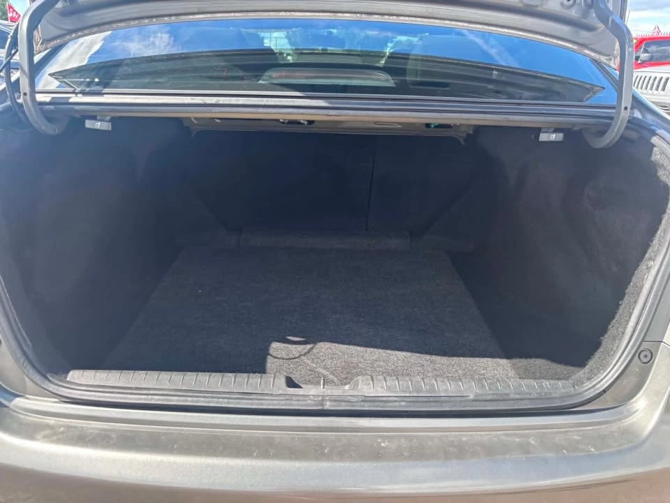 2008 Honda Civic 8th Gen - Image 16 of 17