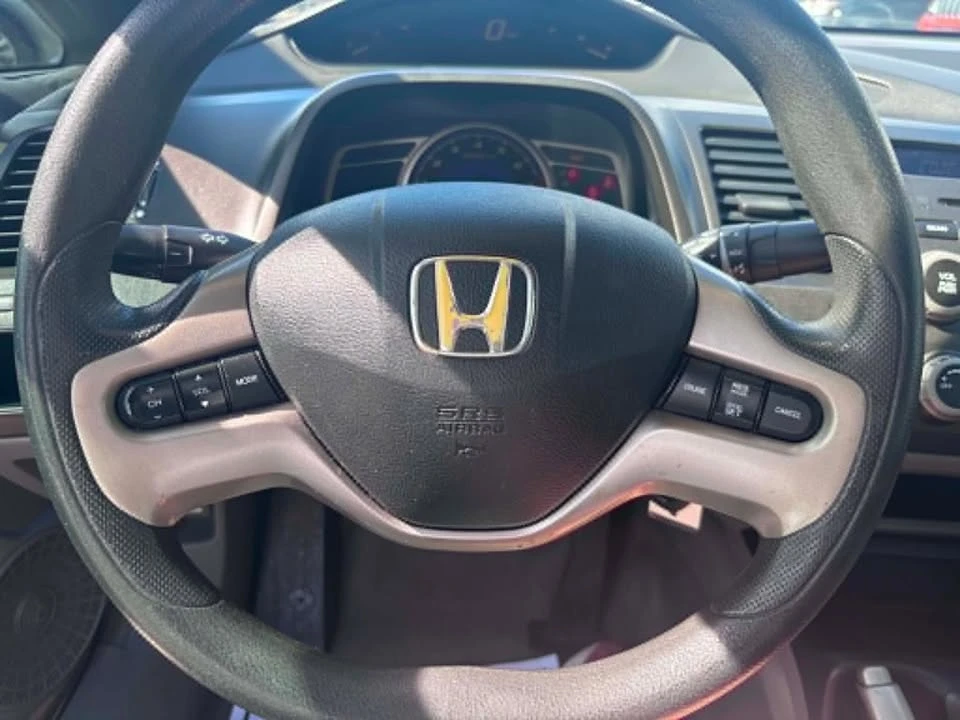 2008 Honda Civic 8th Gen - Image 9 of 17