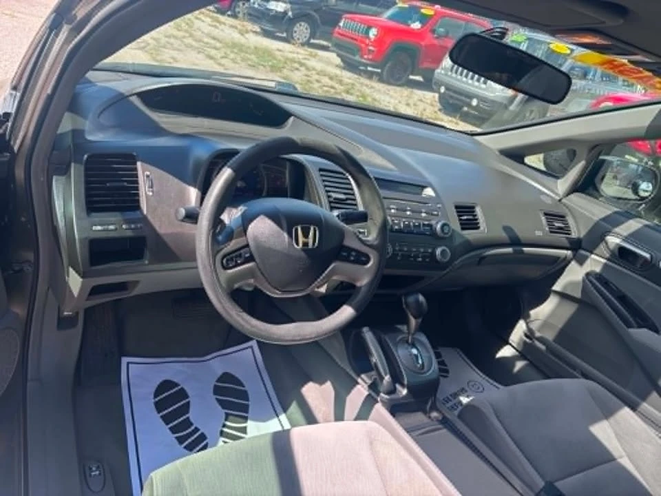 2008 Honda Civic 8th Gen - Image 8 of 17