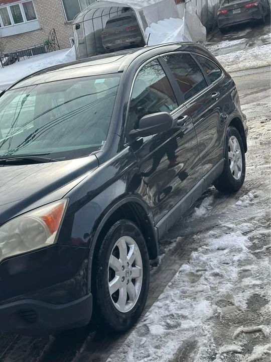 2008 Honda CR-V 3rd Gen - Image 2 of 9
