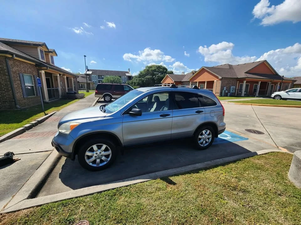 2008 Honda CR-V 3rd Gen - Image 2 of 4