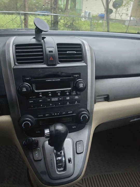 2008 Honda CR-V 3rd Gen - Image 5 of 9