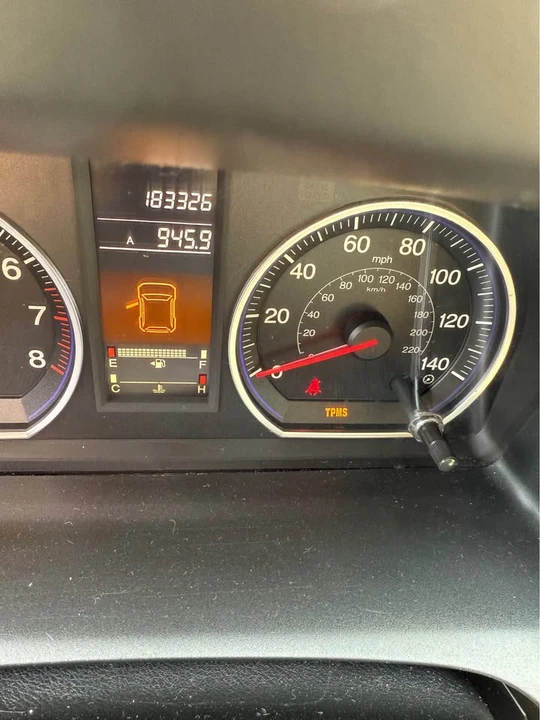 2008 Honda CR-V 3rd Gen - Image 3 of 8