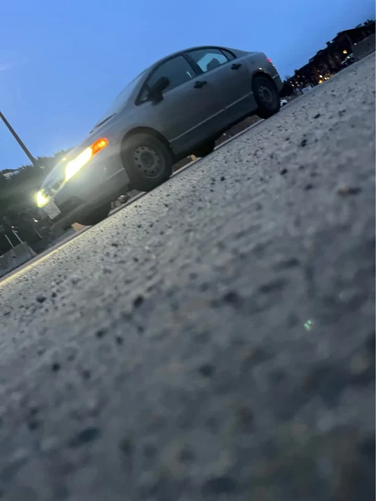 2008 Honda Civic 8th Gen - Image 3 of 5