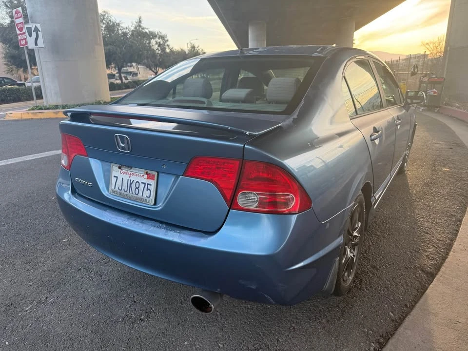 2008 Honda Civic 8th Gen - Image 3 of 6