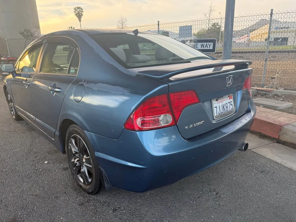 2008 Honda Civic 8th Gen - Image 4 of 6