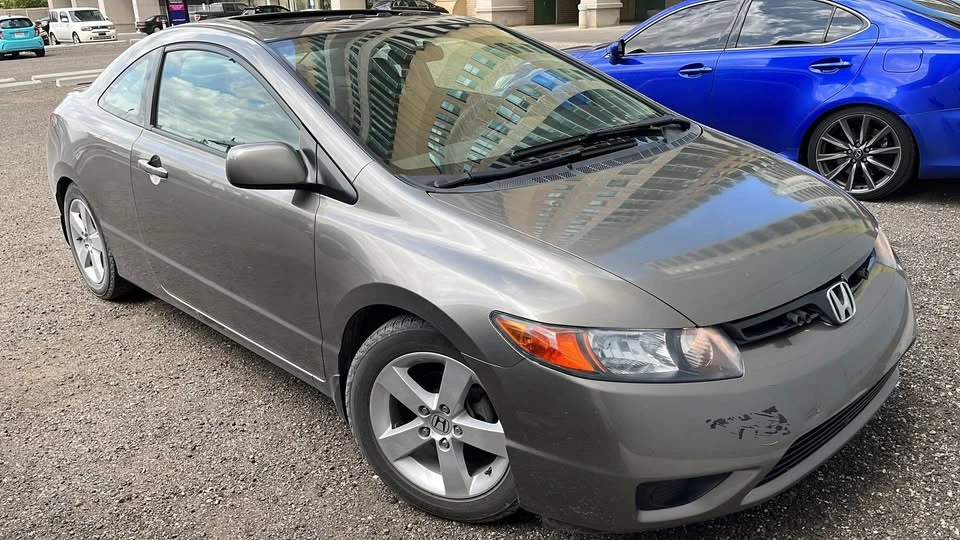 2008 Honda Civic 8th Gen - Image 3 of 12