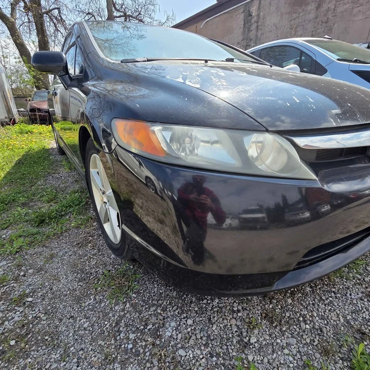 2008 Honda Civic 8th Gen - Image 2 of 9