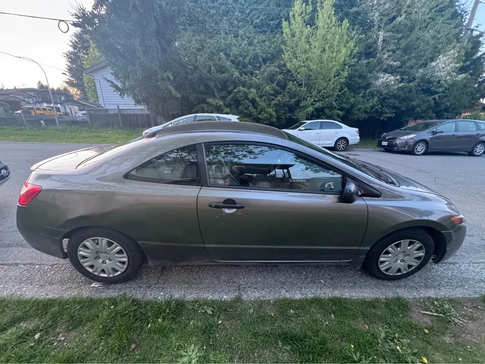 2008 Honda Civic 8th Gen - Image 2 of 6
