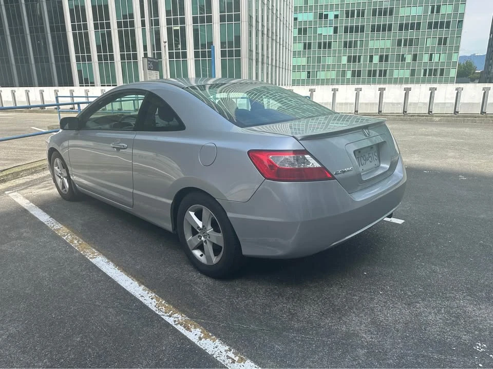2008 Honda Civic 8th Gen - Image 3 of 9