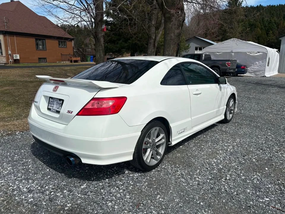 2008 Honda Civic 8th Gen - Image 4 of 7