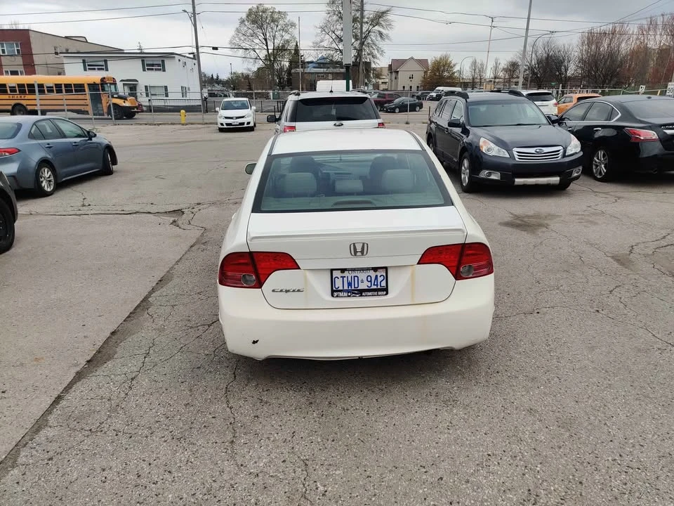 2008 Honda Civic 8th Gen - Image 4 of 6