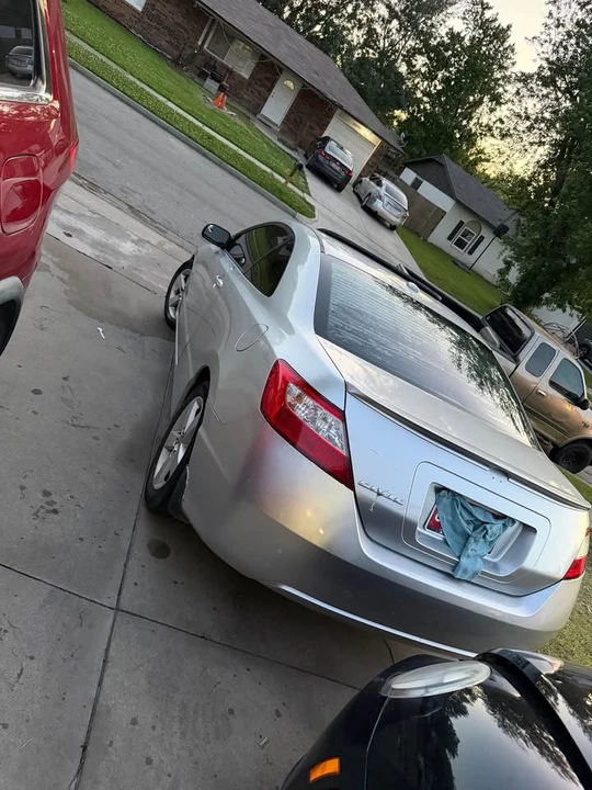 2008 Honda Civic 8th Gen - Image 9 of 10