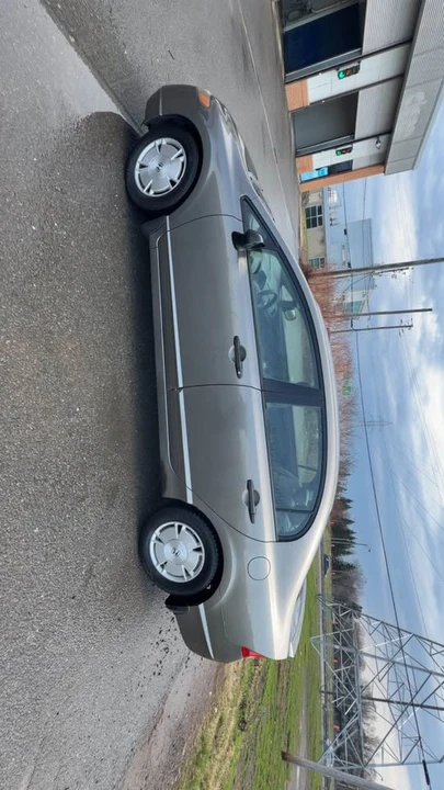 2008 Honda Civic 8th Gen - Image 6 of 9