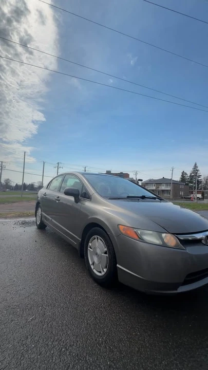2008 Honda Civic 8th Gen - Image 2 of 9
