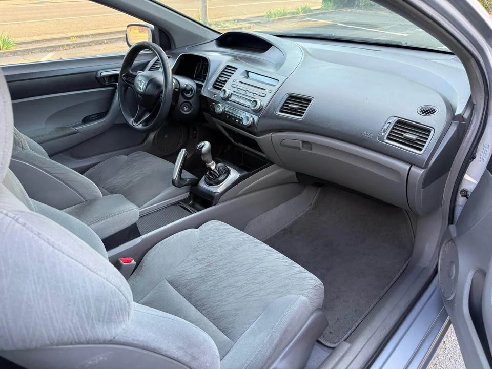 2008 Honda Civic 8th Gen - Image 10 of 13
