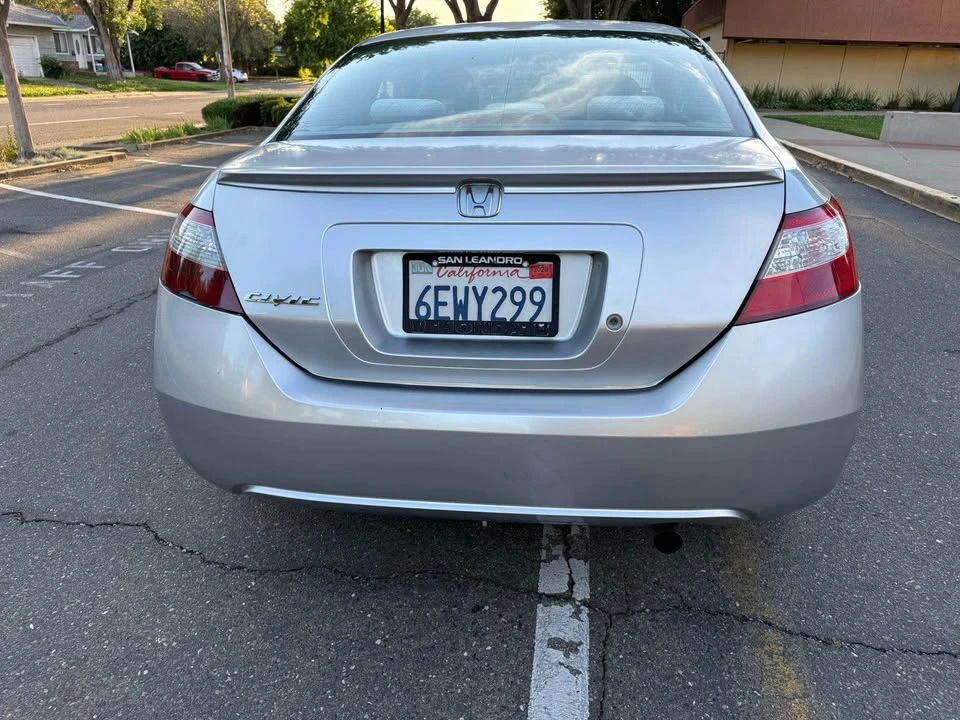 2008 Honda Civic 8th Gen - Image 5 of 13