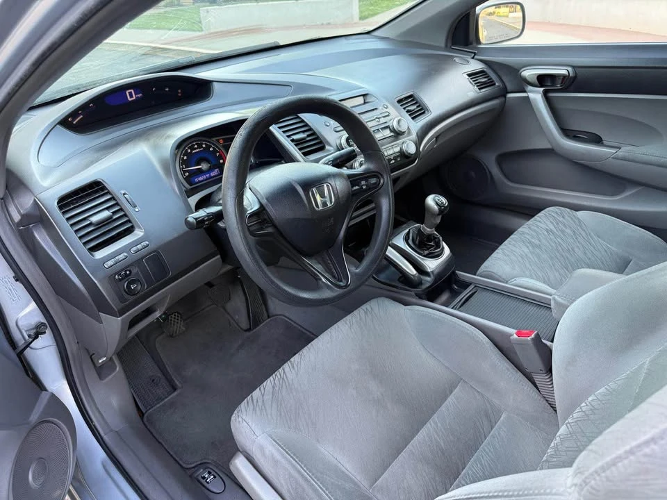 2008 Honda Civic 8th Gen - Image 8 of 13