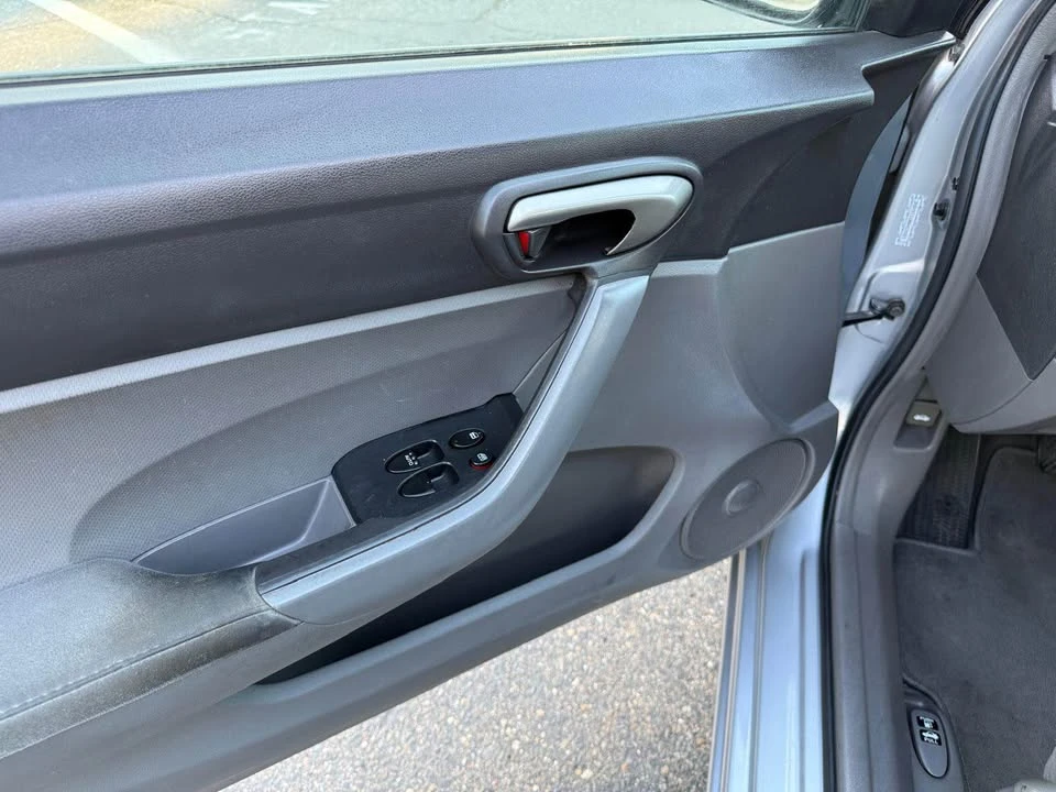 2008 Honda Civic 8th Gen - Image 9 of 13