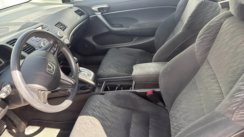 2008 Honda Civic 8th Gen - Image 10 of 12