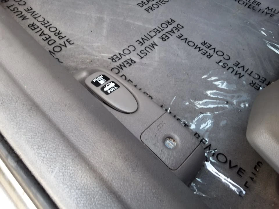 2008 Honda Civic 8th Gen - Image 14 of 20