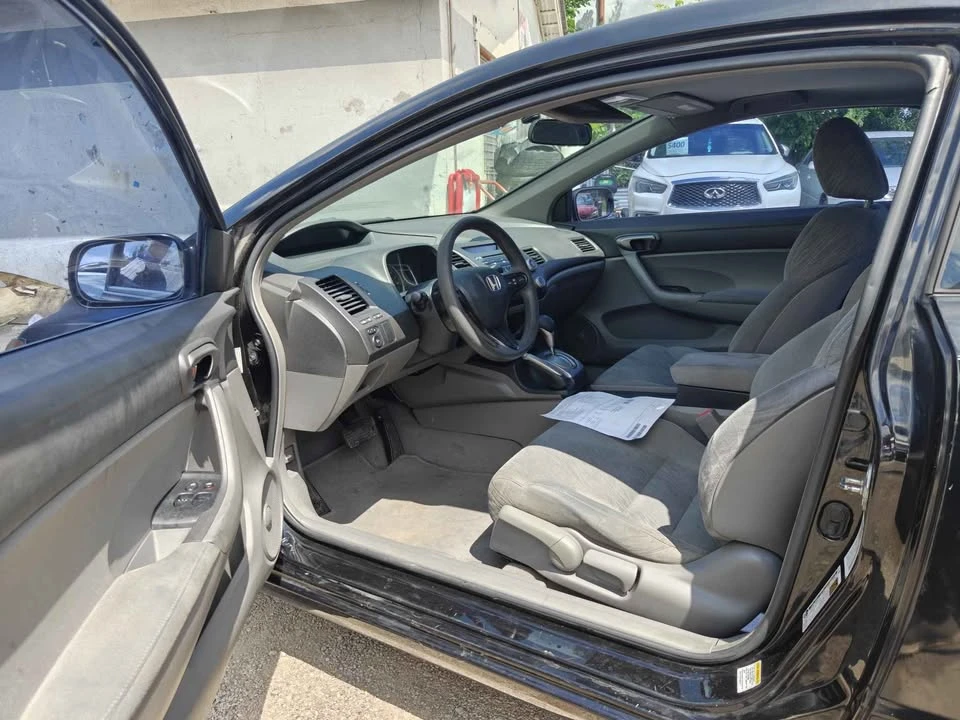 2008 Honda Civic 8th Gen - Image 9 of 13