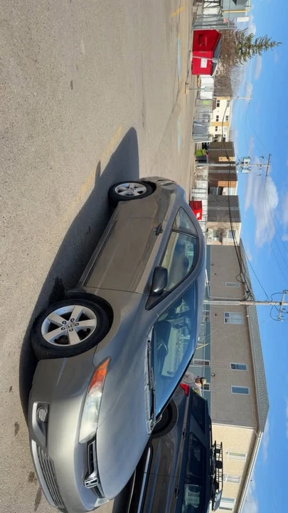 2008 Honda Civic 8th Gen - Image 2 of 7
