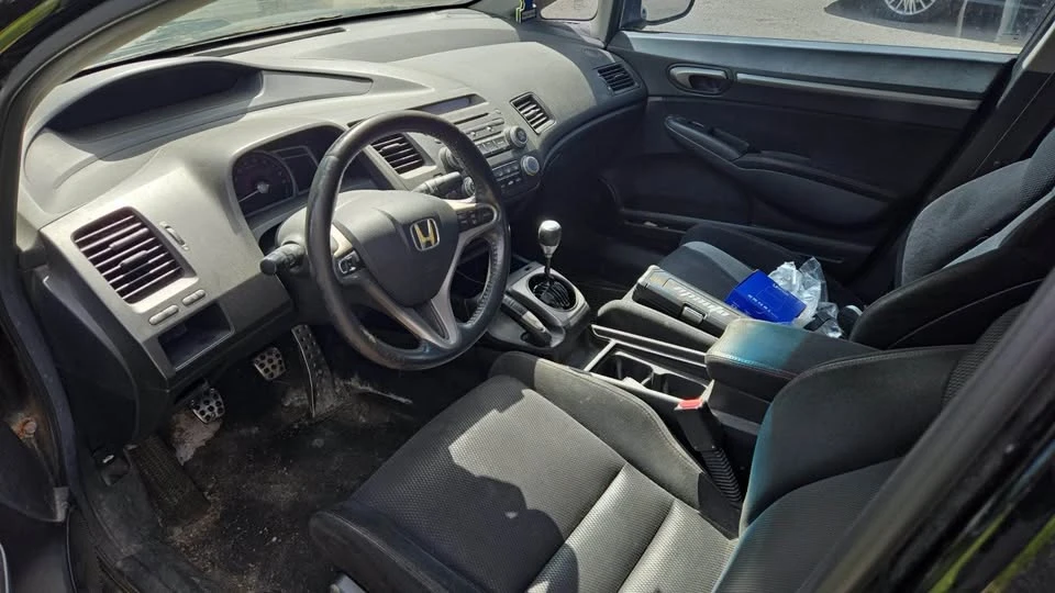 2008 Honda Civic 8th Gen - Image 4 of 4