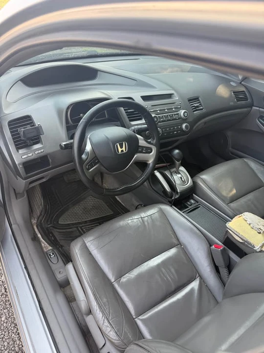 2008 Honda Civic 8th Gen - Image 9 of 10