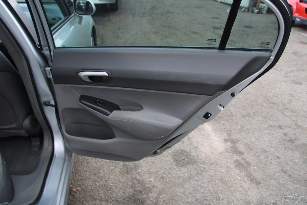 2008 Honda Civic 8th Gen - Image 20 of 21