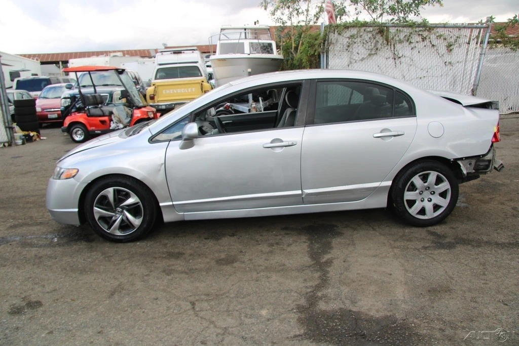 2008 Honda Civic 8th Gen - Image 3 of 21