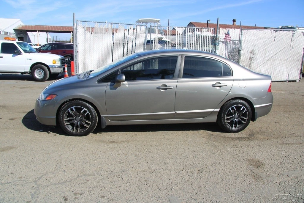 2008 Honda Civic 8th Gen - Image 3 of 21