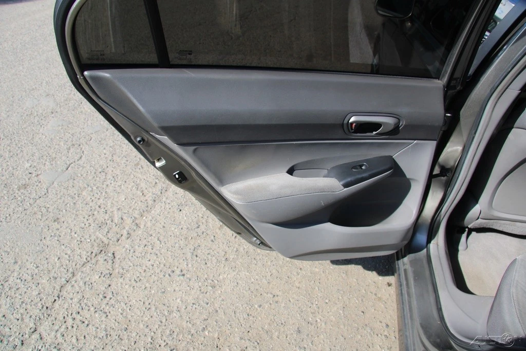 2008 Honda Civic 8th Gen - Image 20 of 21