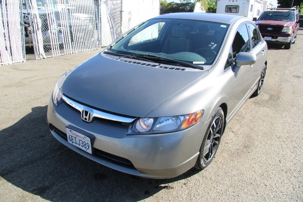2008 Honda Civic 8th Gen - Image 2 of 21